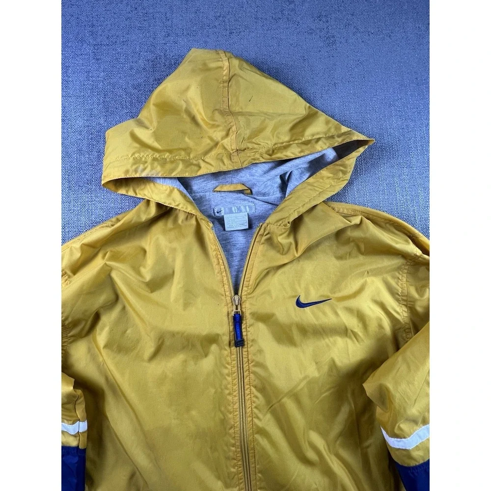 Nike this vintage